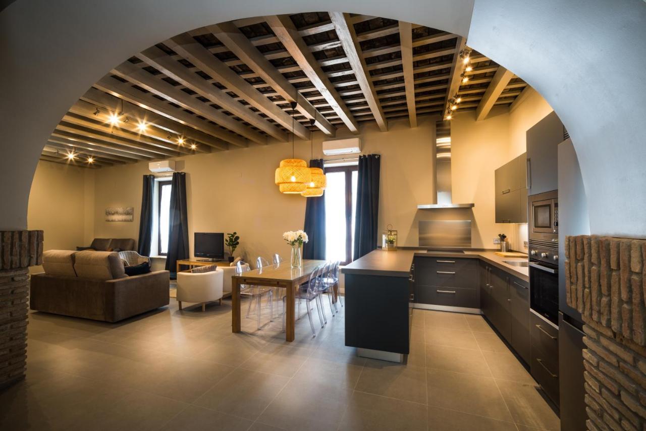 Loft La Catedral - Parking Disponible Apartment เฮเรซ เด ลาฟรอนเตรา ภายนอก รูปภาพ