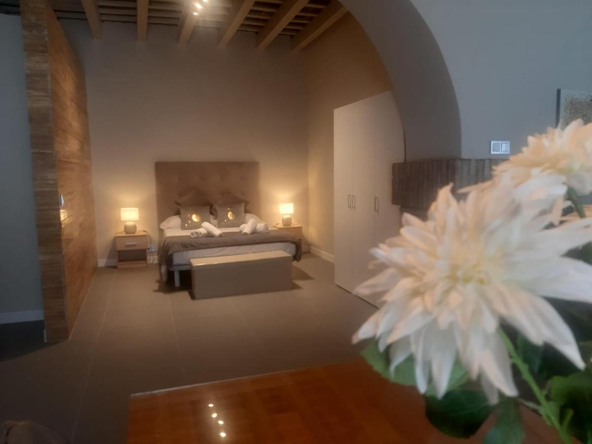 Loft La Catedral - Parking Disponible Apartment เฮเรซ เด ลาฟรอนเตรา ภายนอก รูปภาพ