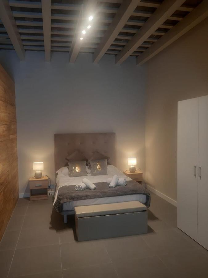Loft La Catedral - Parking Disponible Apartment เฮเรซ เด ลาฟรอนเตรา ภายนอก รูปภาพ